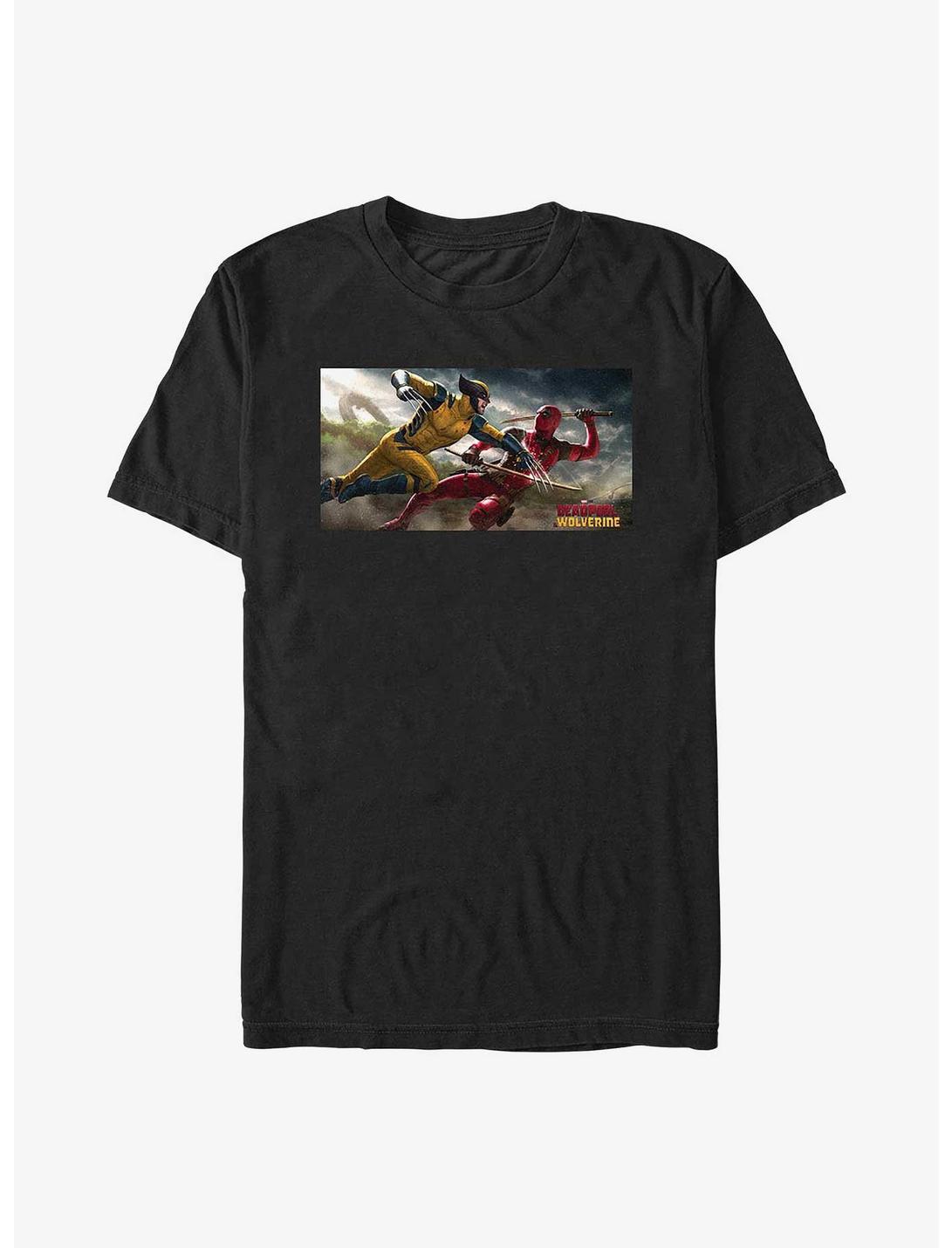 Marvel Deadpool & Wolverine Fighting T-Shirt
